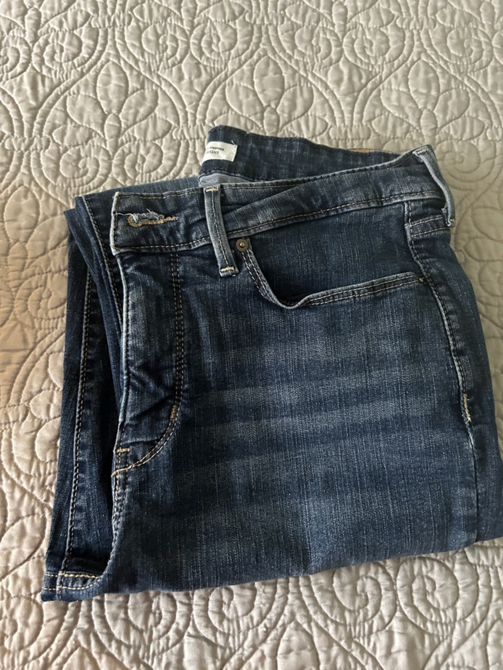 Levi's Women's Straight Leg Jeans in Dark Blue Denim